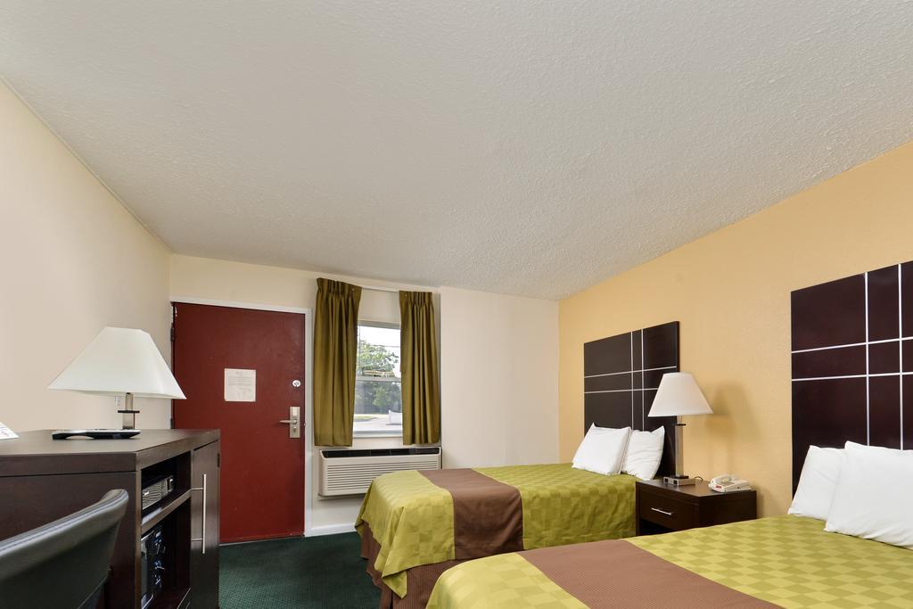 Americas Best Value Inn - Port Jefferson Station - Long Island Pokoj fotografie